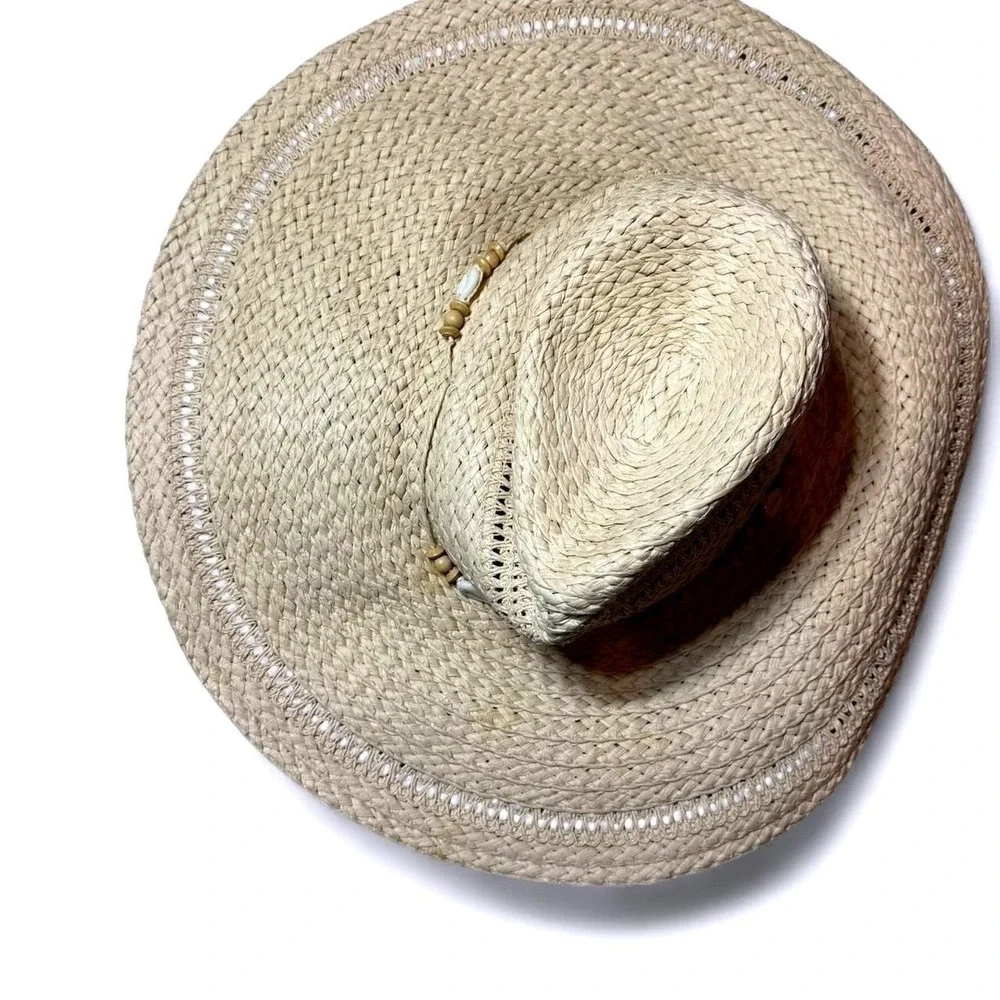Universal Thread Women Natural Straw Floppy Sun Hat Cowrie Shell Bead Wide Brim